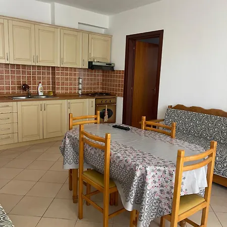 Krid Place * Golem (Tirana)